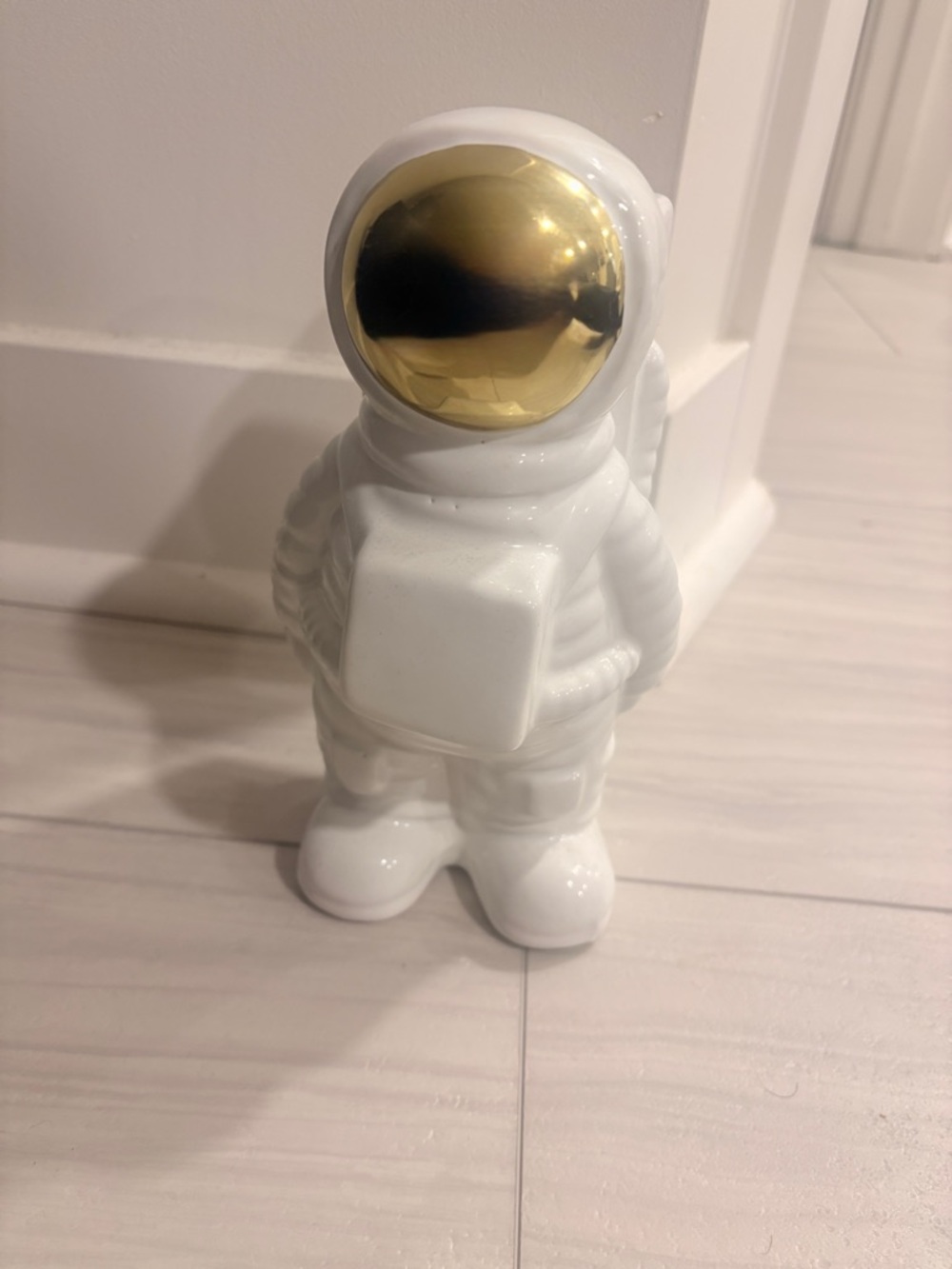 Astronaut vase - Picture 3 of 7